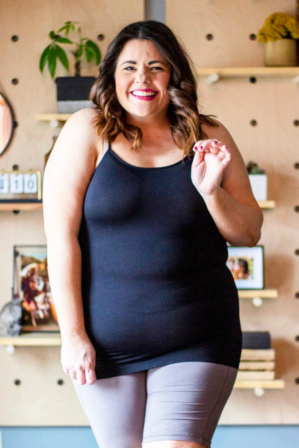 Basic Curvig Cami, Black